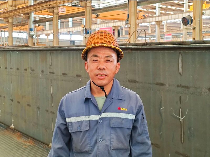 焊花灼手 匠心滾燙｜新科起重焊工張勝杰