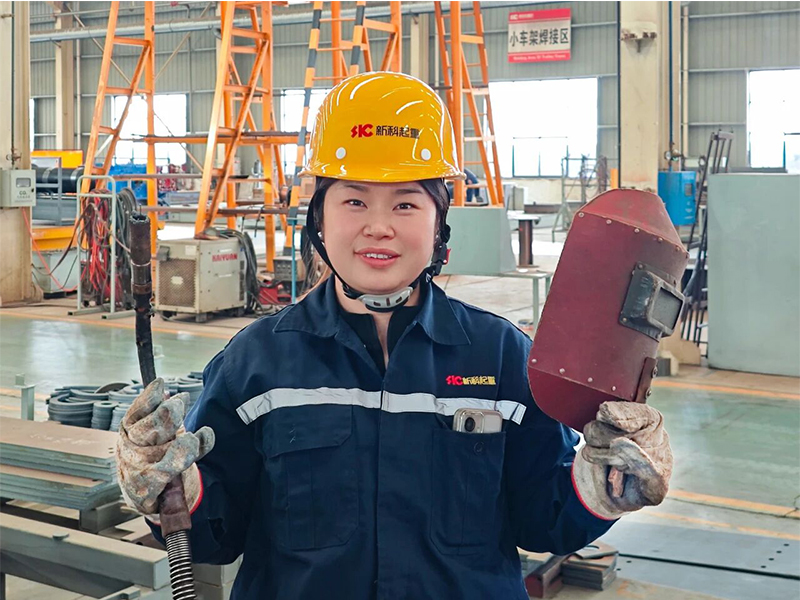 焊花為伴 匠心堅(jiān)守｜記新科起重女焊工楊玉露